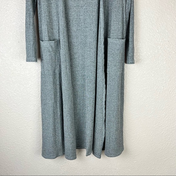 Lularoe Sarah Gray Ribbed Duster Cardigan XS 0-4 - Picture 3 of 7